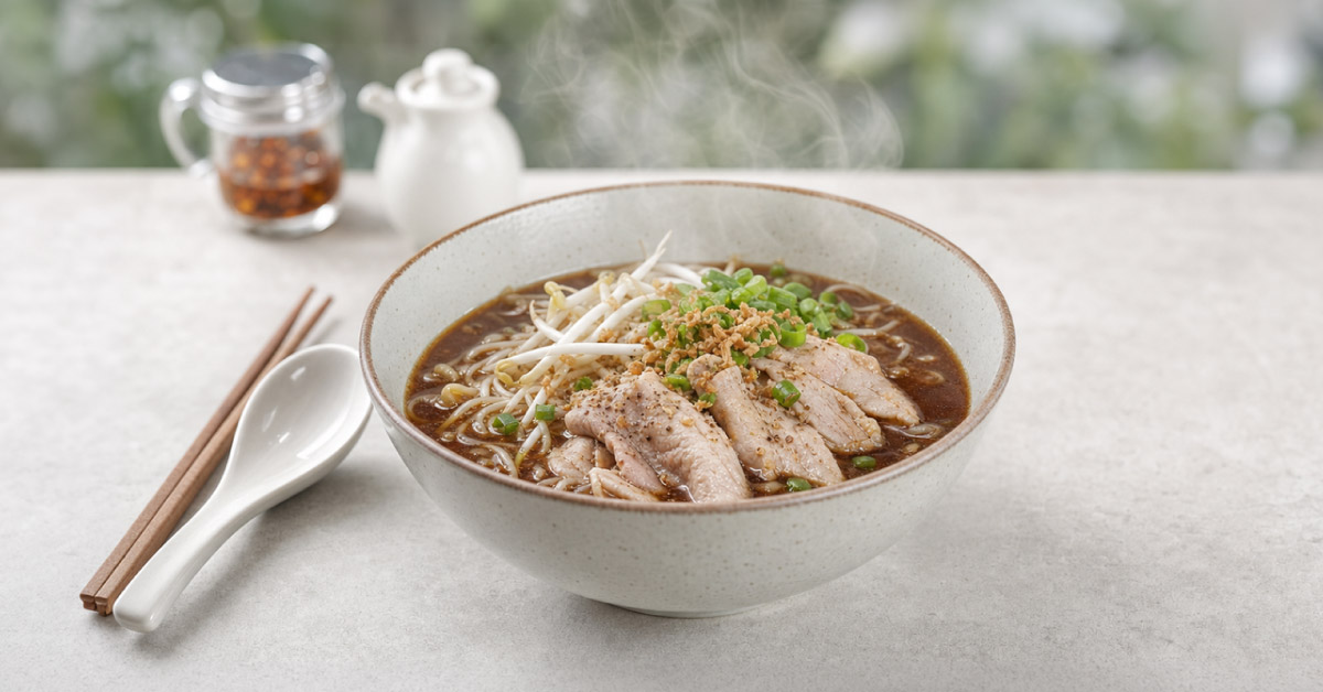 ร้านก๋วยเตี๋ยวไทย น้ำซุปเข้มข้น